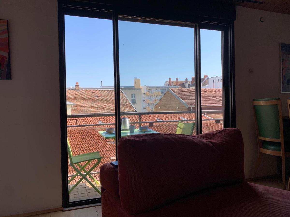 Chaleureux Appartement Centre Ville Proche Gare. Besançon Exteriör bild